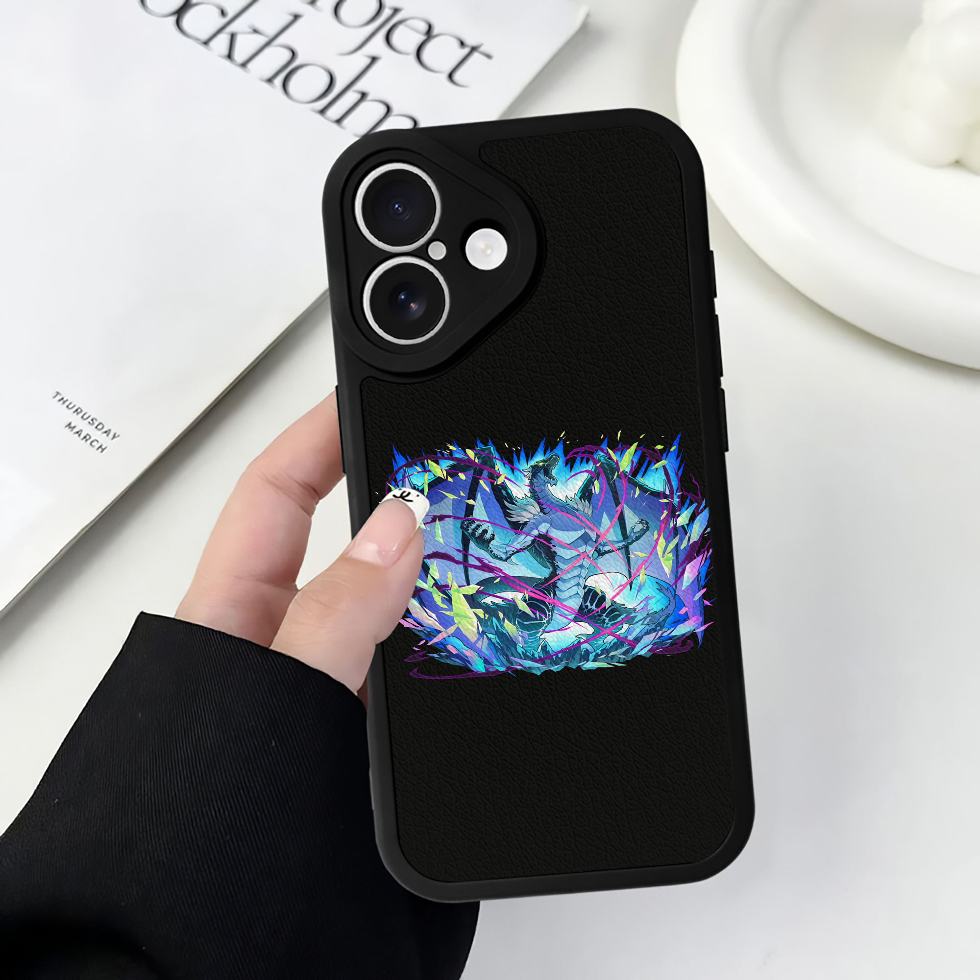 （画像用） 転スラ Regarding Reincarnated to Slime 【iPhone 16シリーズ対応】シリコンスマホケース（レザー調） 材質：シリコン